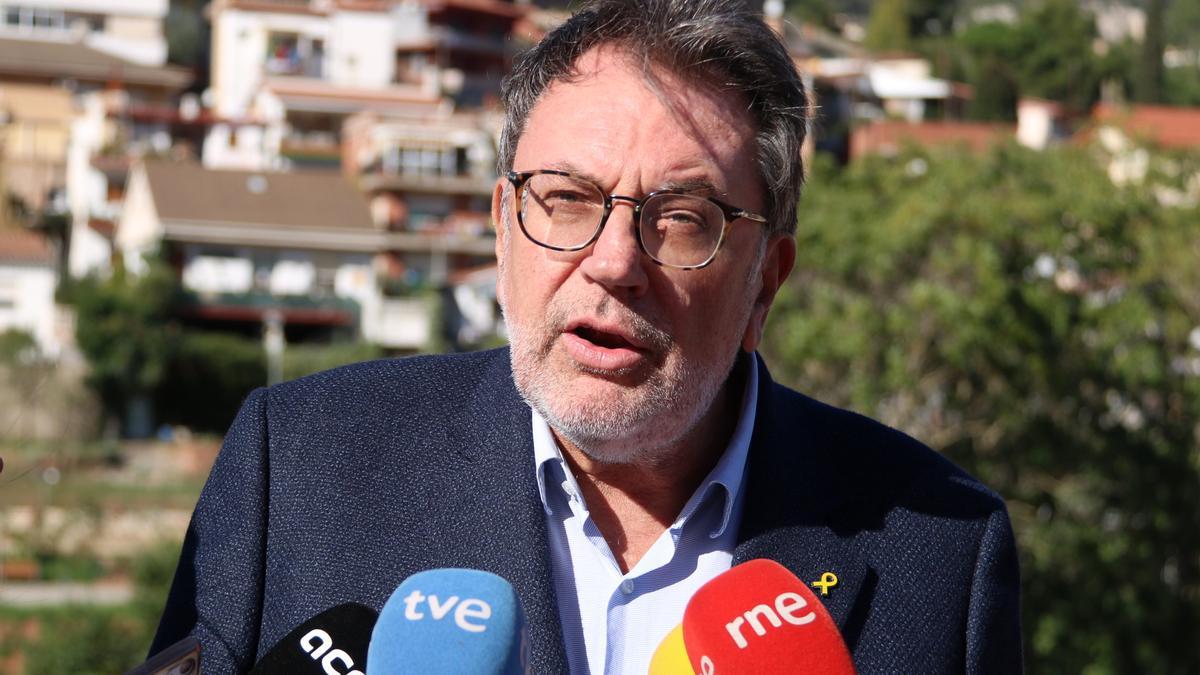 El senador de JxCat Josep Lluís Cleries en una atenció als mitjans el 4 de novembre del 2019