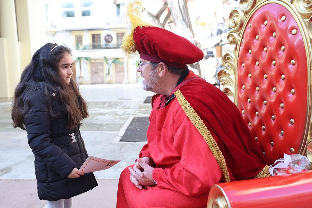 Actividades infantiles durante la entrega de las cartas al paje real en Ibiza