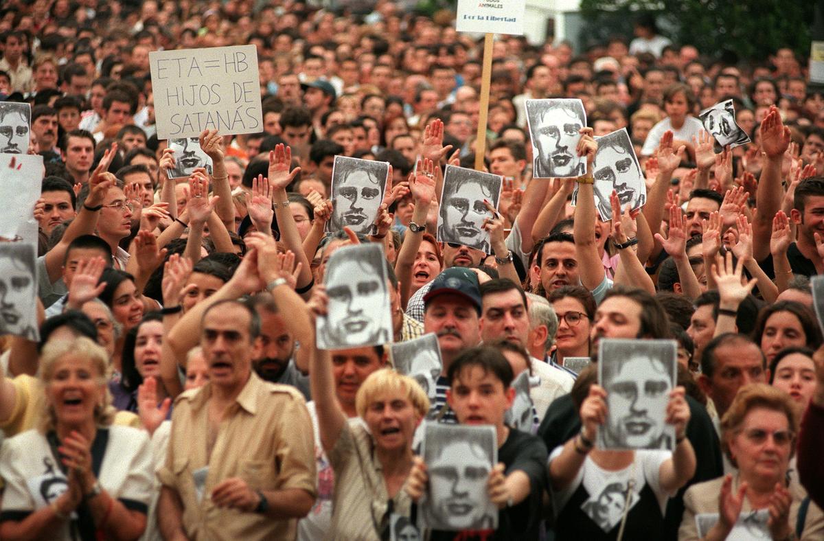 ¿Miguel Ángel Blanco? "Me suena el nombre pero no, no sé quién es".