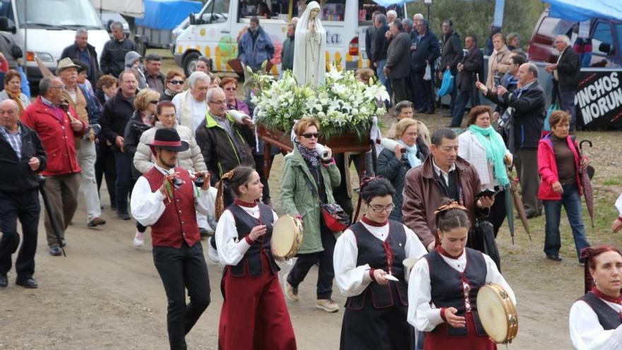 Romería de la Virgen de Fátima que hpy se celebra en la frontera alistana