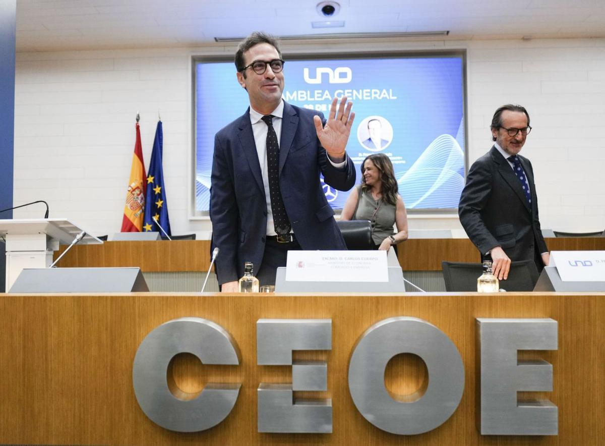 Díaz exigeix a Cuerpo condicionar l’opa al fet que no hi hagi fusió BBVA-Sabadell Díaz exigeix a Cuerpo condicionar l’opa al fet que no hi hagi fusió BBVA-Sabadell