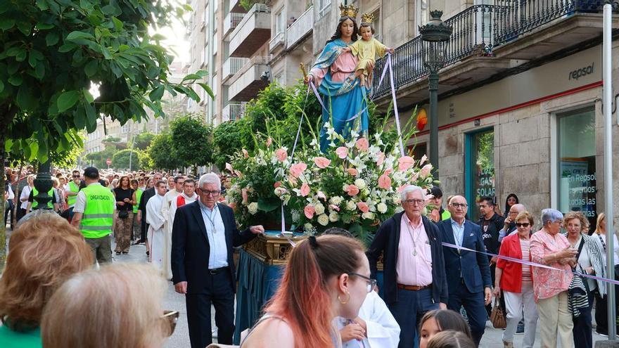 Día señalado en la parroquia de María Auxiliadora en Vigo: misa solemne y procesión