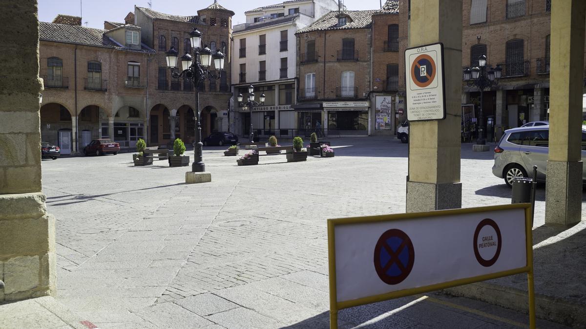 Vista de la Plaza Mayor desde La Encomienda un fin de semana con cierre al tráfico.