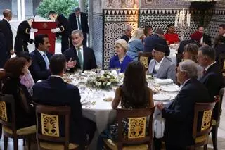 Cena oficial de los Reyes en el Alcázar de Sevilla por la Cumbre de la ONU, en imágenes