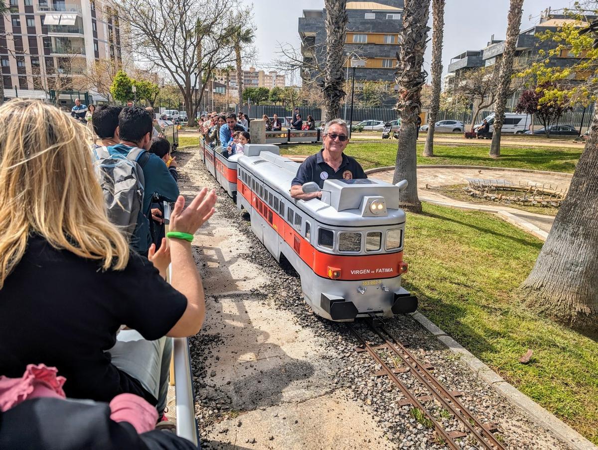 Fotos de la Fiesta del Tren en Benicàssim