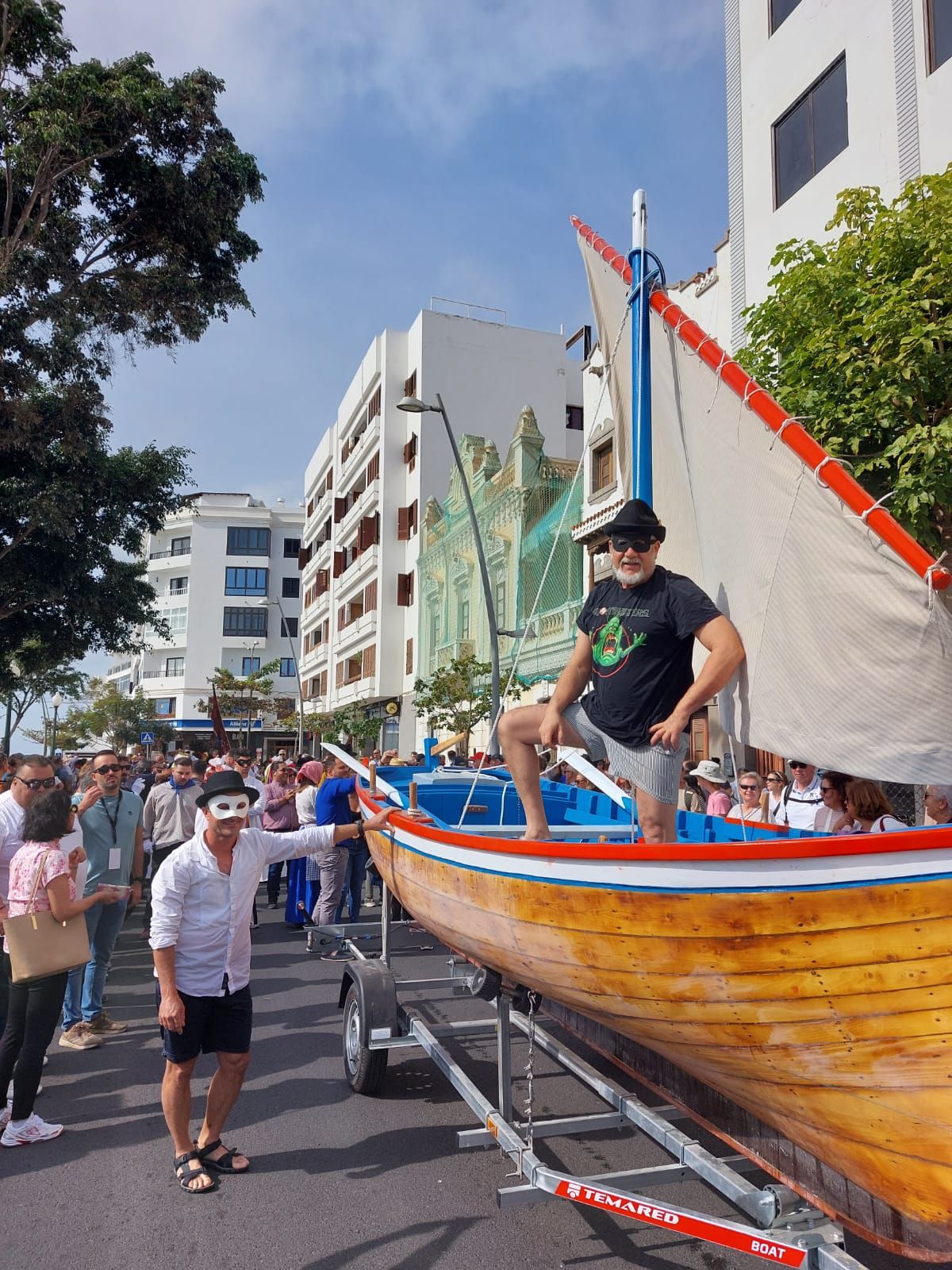 Los Buches estrenan el barco 'El Volador' en el Carnaval Tradicional de Arrecife 2024