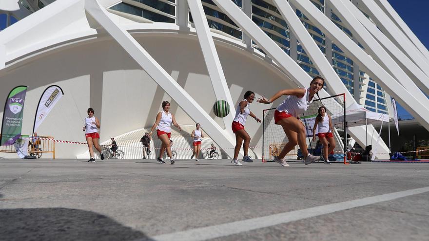 Inauguración de la Semana Europea del Deporte en Valencia con el Nationale-Nederlanden Plogging Tour