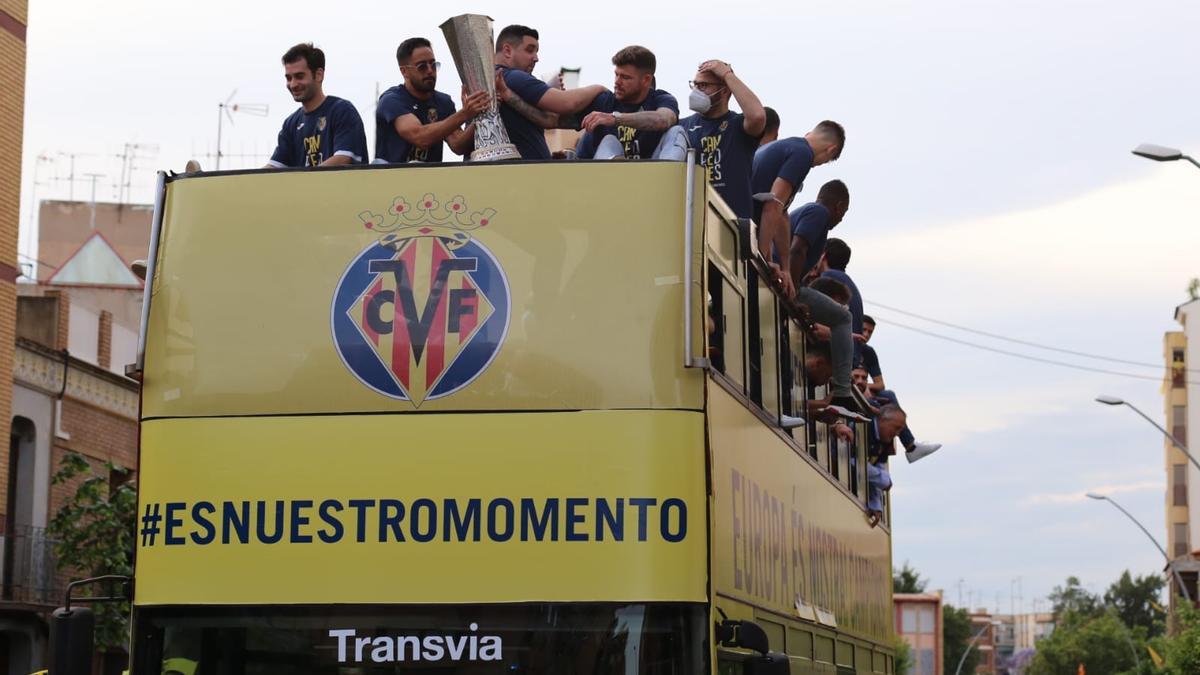 Imágenes de la rúa del Villarreal en Vila-real