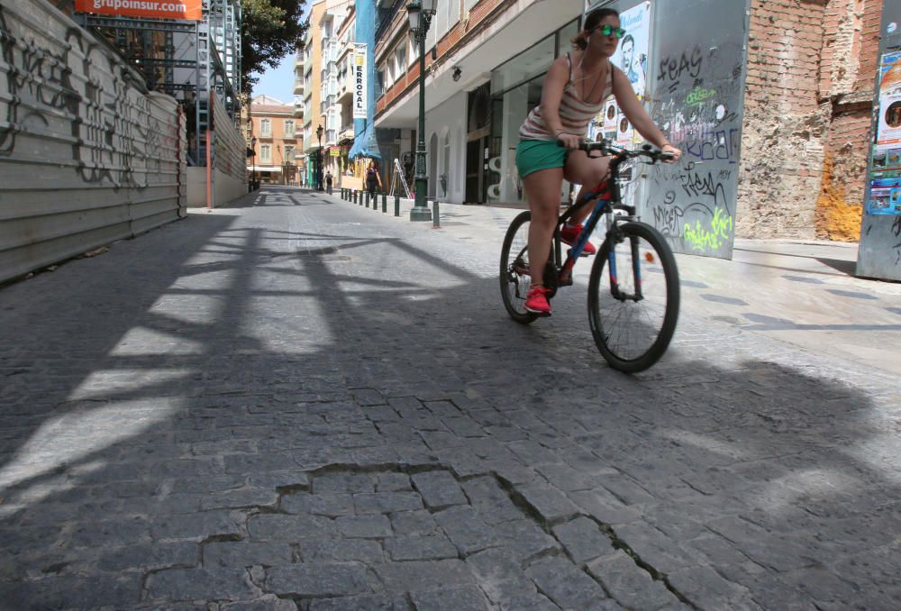 Estado del asfalto en las calles de Málaga