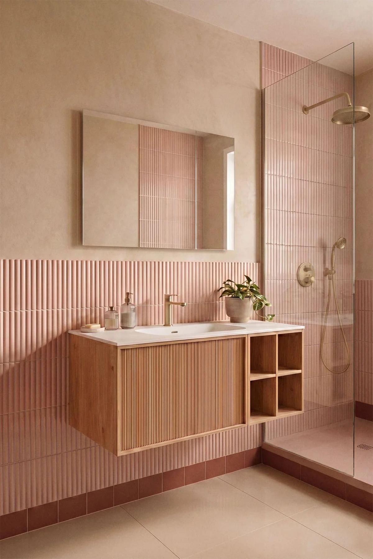 Conjunto de mueble de baño suspendido en madera con lavabo integrado