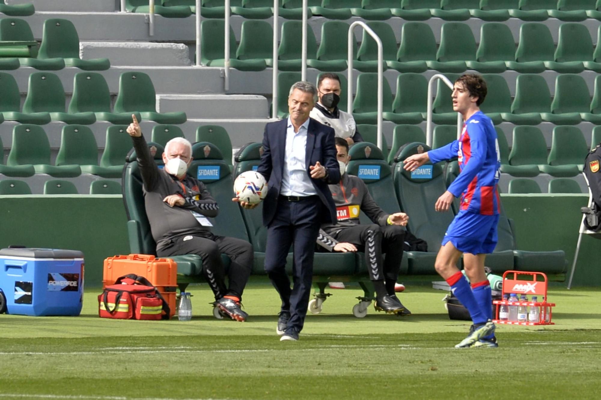 El Elche vence al Eibar 1-0 y se reencuentra con la victoria después de 17 partidos