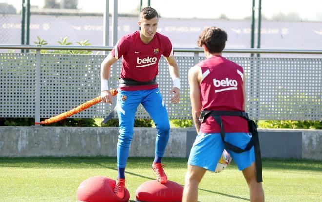 Las imágenes del primer entreno de Memphis