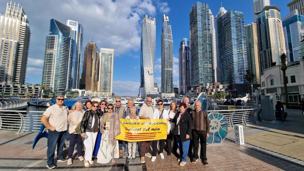 El grup de viatgers va tenir l'oportunitat de veure de prop els gratacels de Dubai i Abu Dhabi
