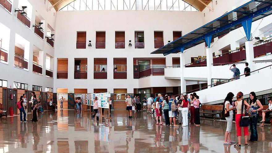 La Junta autoriza una oferta de casi 900 plazas para personal de universidades públicas andaluzas
