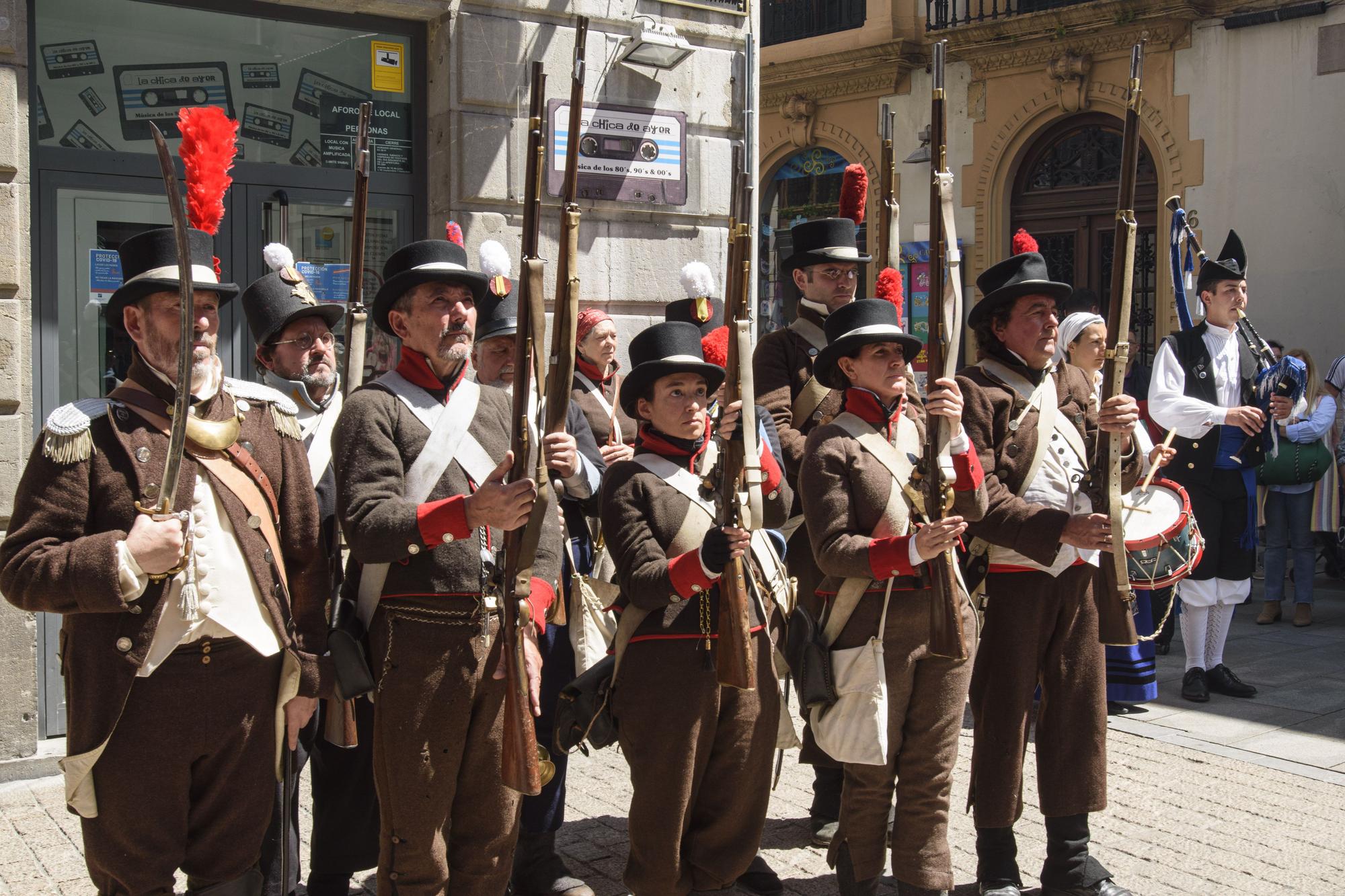 En imágenes: así fue la recreación en Oviedo de la revolución asturiana contra los franceses