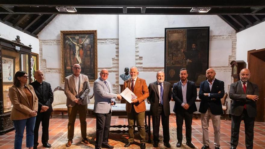 La Agrupación de Cofradías custodiará el legado artístico de Fernando Prini en Málaga