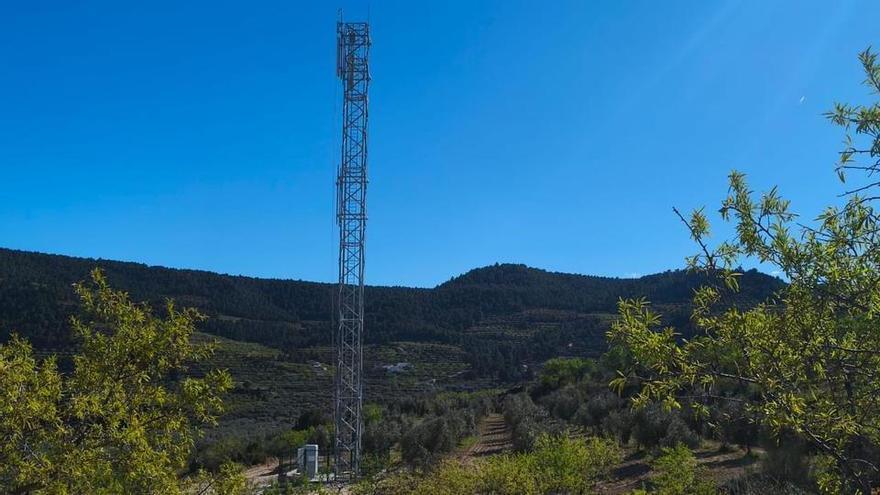 Los vecinos de Mazuza en Moratalla protestan por la instalación de una antena de telefonía 5G