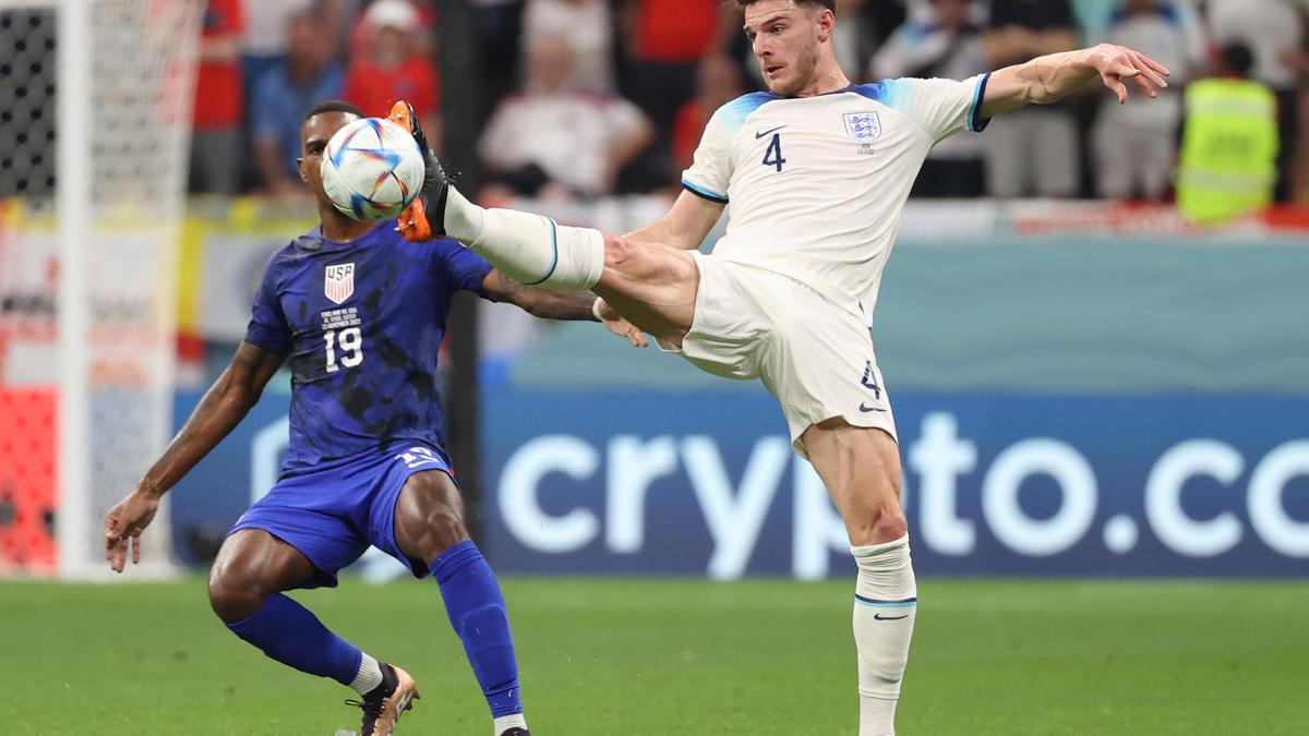 Declan Rice durante el partido ante Estados Unidos