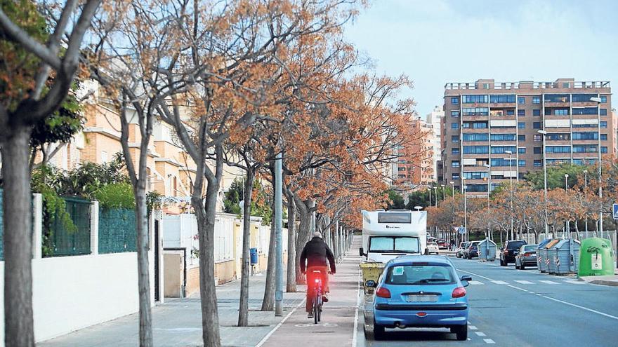 Una banda disfrazada de la Guardia Civil maniata a una familia y desvalija su chalé