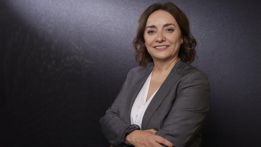 Prisa destituye a Pepa Bueno como directora de El País y nombra a Jan Martínez Ahrens como su sustituto