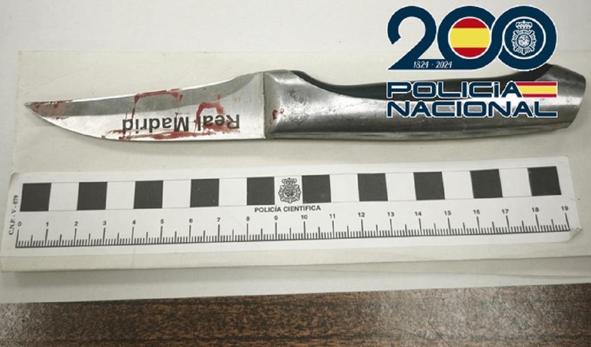 Cuchillo intervenido tras la agresión.