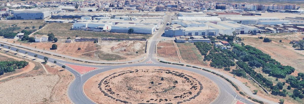 La principal intervención de actuación del proyecto en la zona industrial sur se centrará en la creación del carril bici en el último tramo de la calle Artana y en la mejora de la seguridad vial y de la red de comunicaciones.