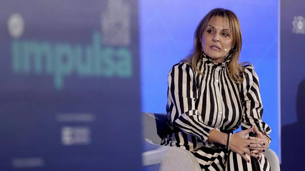 Lidia Curto, directora de Asuntos Públicos y Comunicación de Nostrum Group: "Lo que hay que hacer es darle nombre a esta tierra para que no la vean como un lugar extraño en el que invertir"
