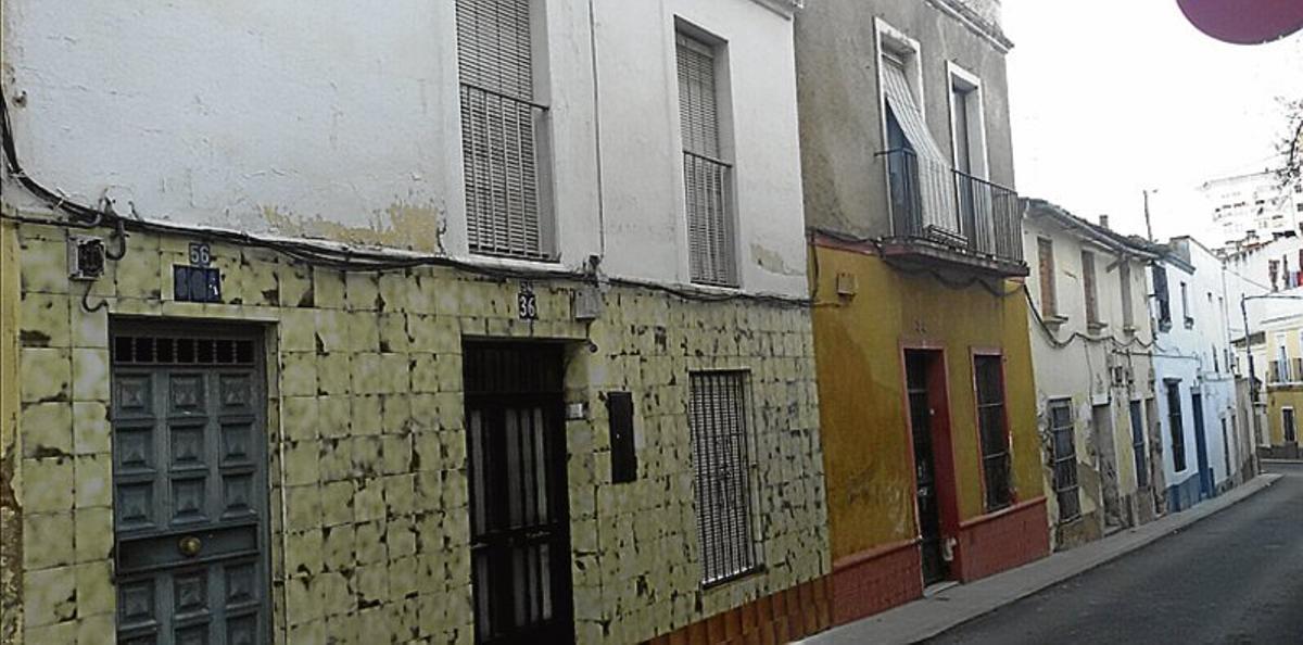 Primer derrumbe en una casa del Casco Antiguo de Badajoz por la lluvia