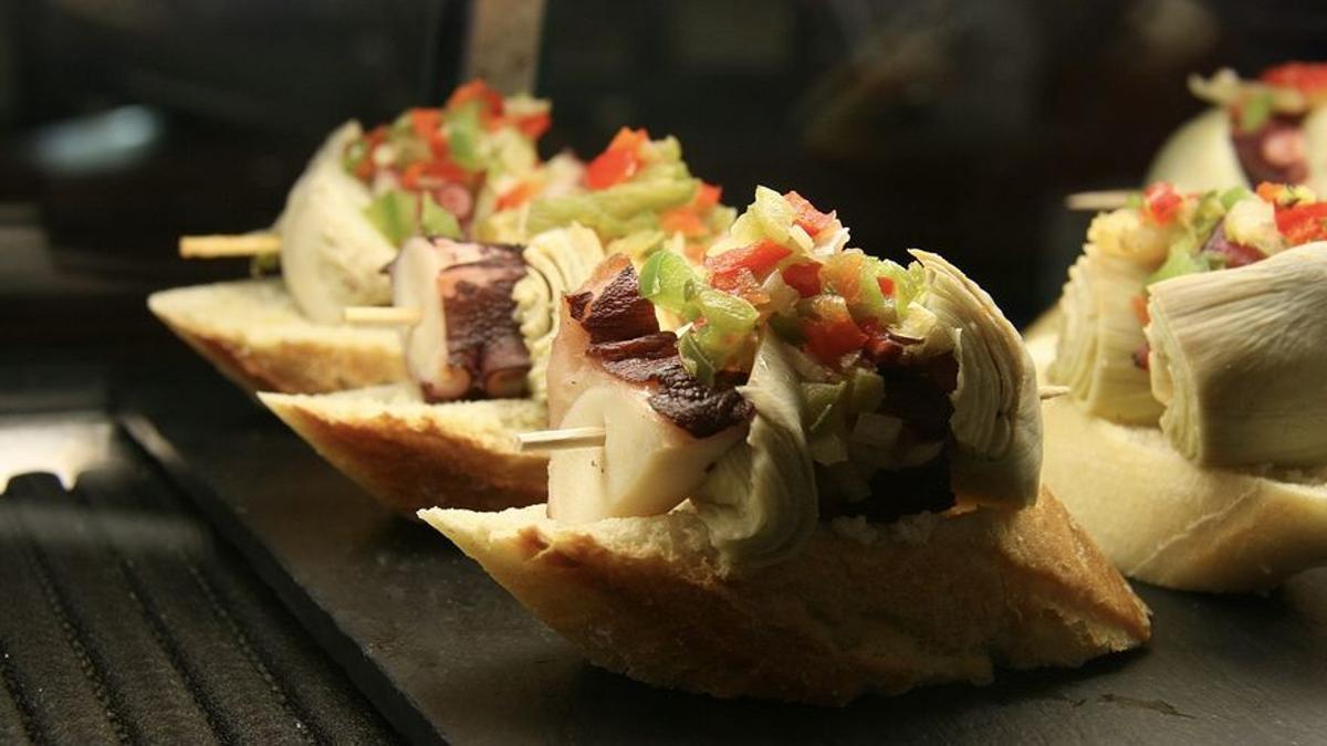 Pinchos en una barra