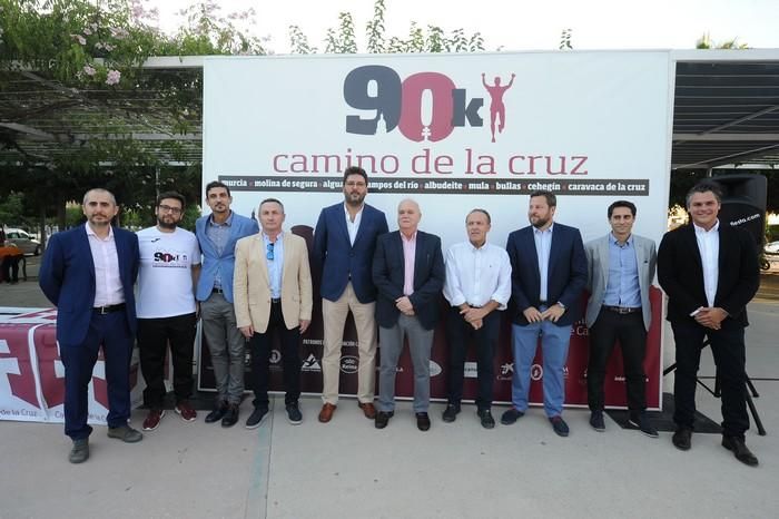 Entrega de dorsales de la 90k Camino de la Cruz