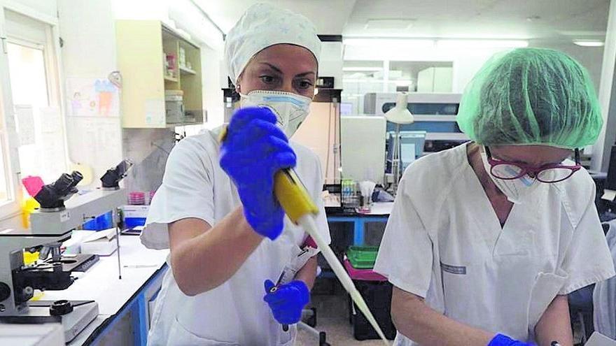 Estudian ampliar el laboratorio del General de Castellón para hacer mil PCR diarias