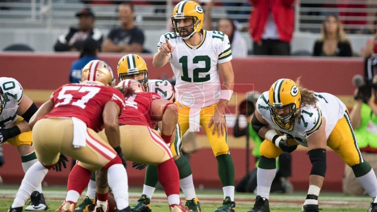 Aaron Rodgers ha sido uno de los mejores pasadores de la campaña