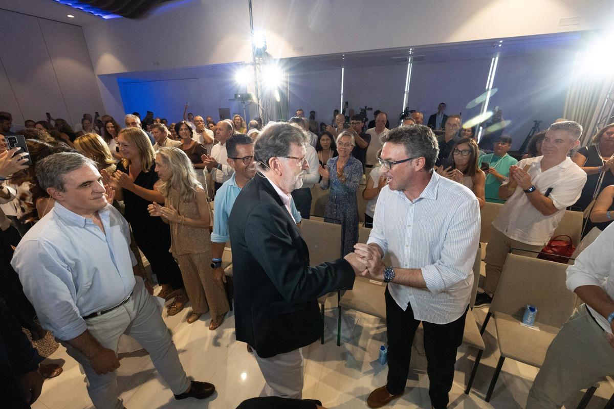 Mira aquí todas las imágenes de la visita del expresidente Mariano Rajoy en Ibiza