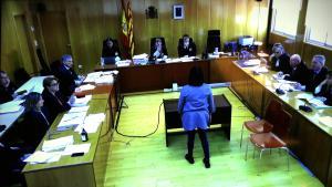 Una de las acusadas del delito de determinación a la prostitución acepta los hechos y la condena durante el juicio celebrado en la Audiencia de Tarragona