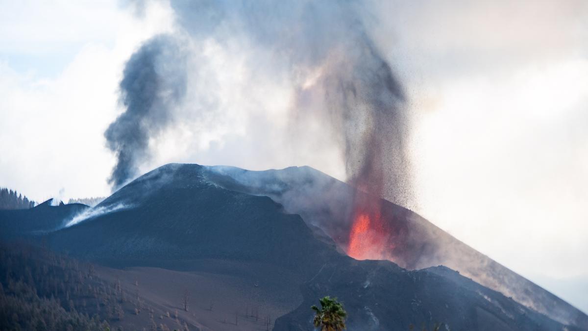 El volcán de La Palma desde el Centro de Interpretación Caños del Fuego