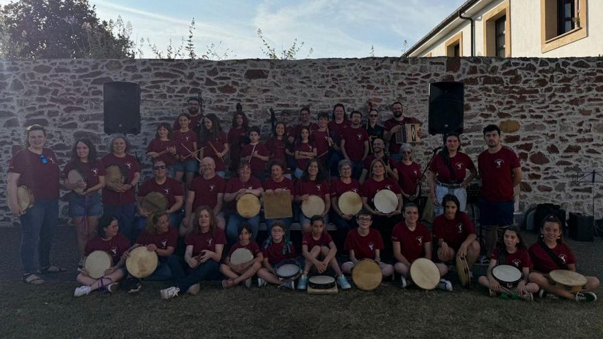 Fin de curso con fiesta en la Escuela de Música Tradicional de Villaviciosa: &quot;Disfrutamos y compartimos lo aprendido&quot;