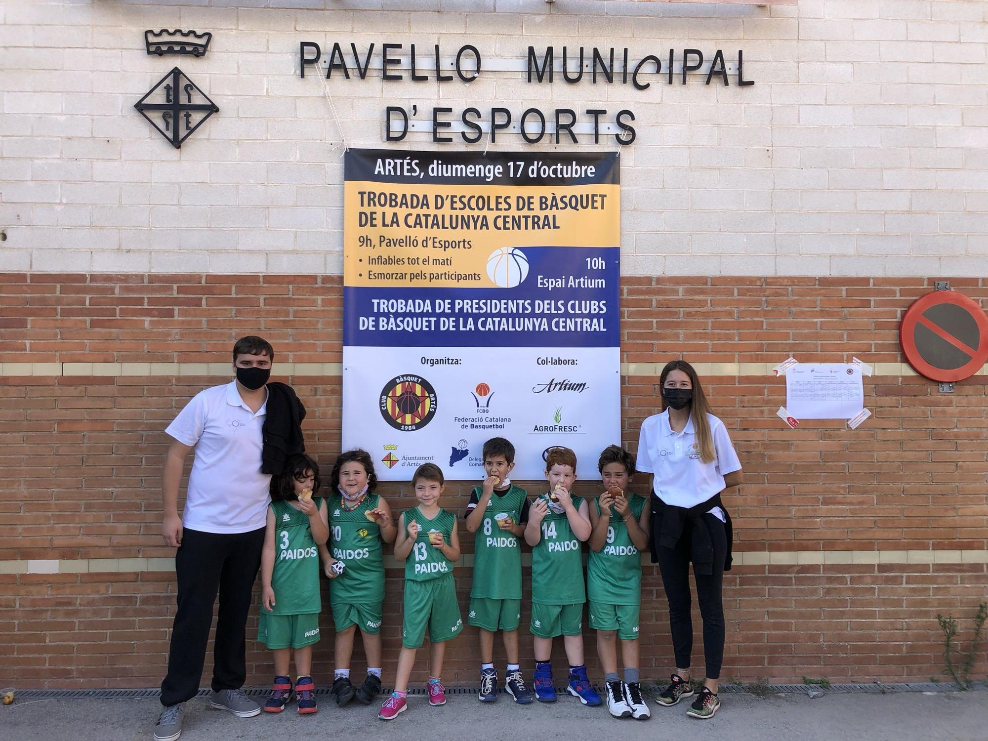 Trobada escolar de bàsquet a Artés