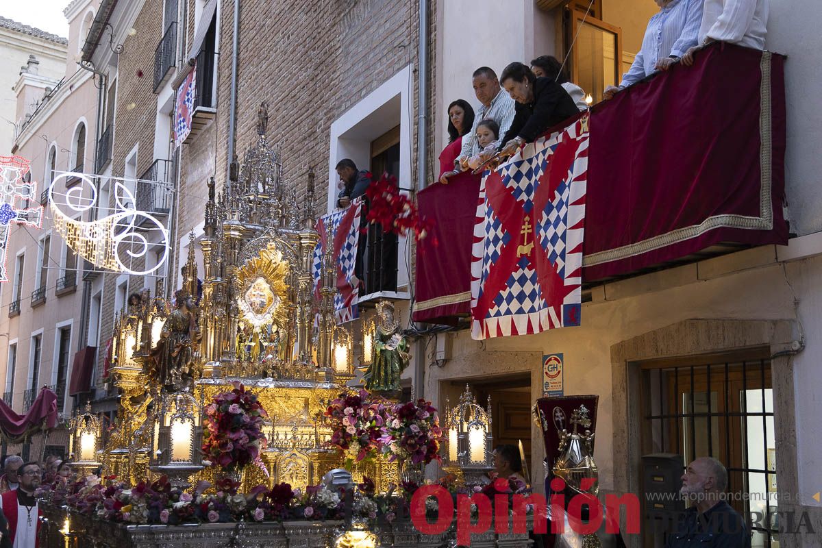 Fiestas de Caravaca | Procesión de día 3 de mayo (Procesión, parlamento y baño)
