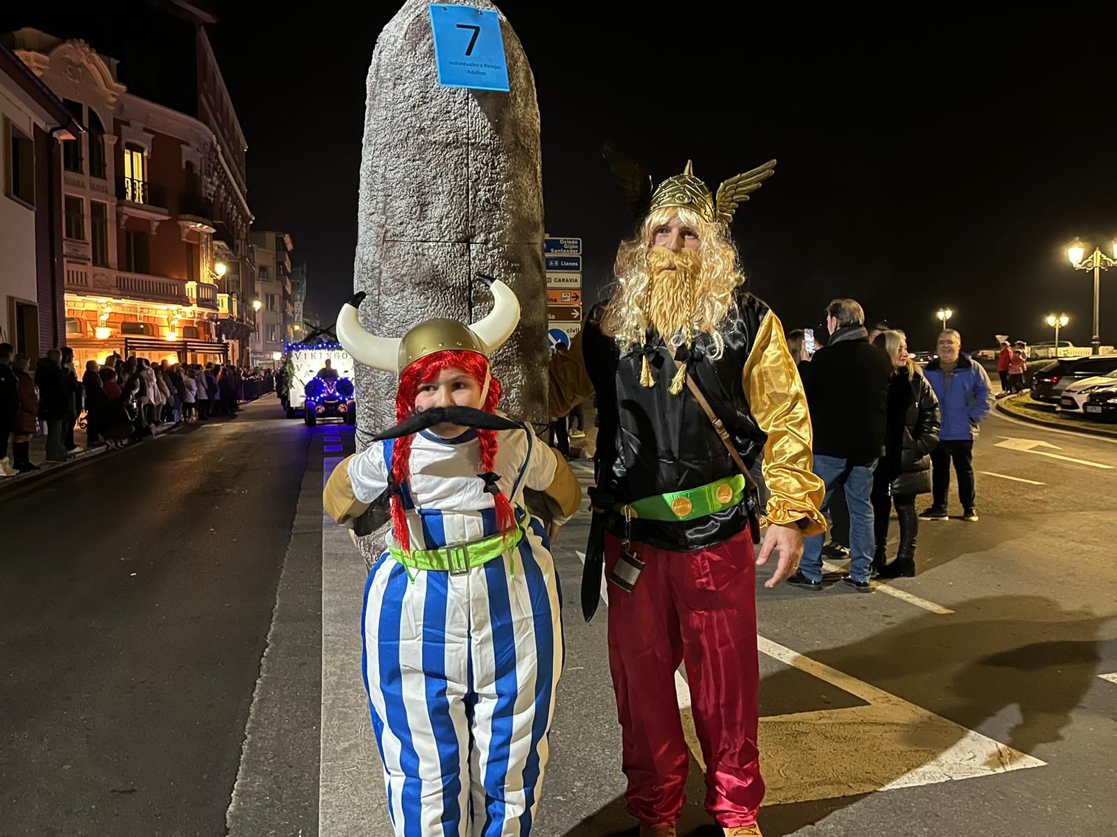 Gran noche de Carnaval en Ribadesella: todas las imágenes del desfile