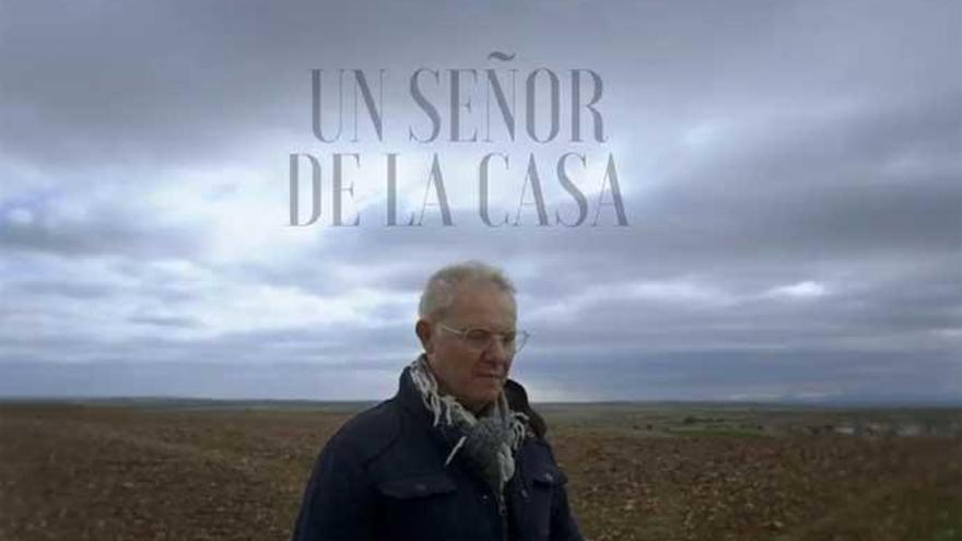 José Ángel de la Casa, en un documental sobre el Parkinson.