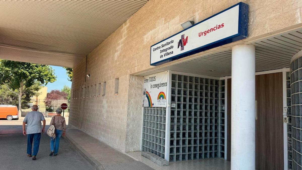 Entrada a Urgencias del centro sanitario integrado de Villena, en una imagen de archivo.