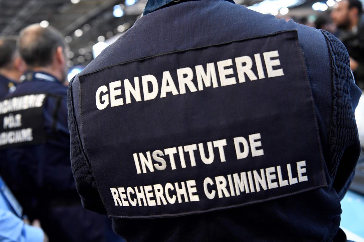 Troben el cos d’una nena de 12 anys dins un bagul a París
