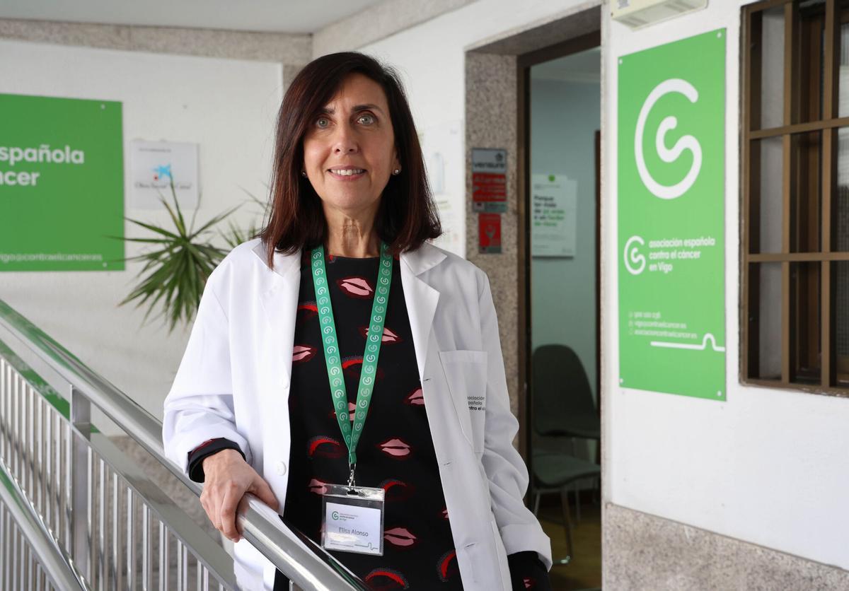 VIGO, ASOCIACION CONTRA EL CANCER. ELISA ALONSO, PSICOLOGA QUE IMPARTE UN TALLER DE DUELO PARA FAMILIARES QUE HAN PERDIDO A ALGUIEN POR CANCER