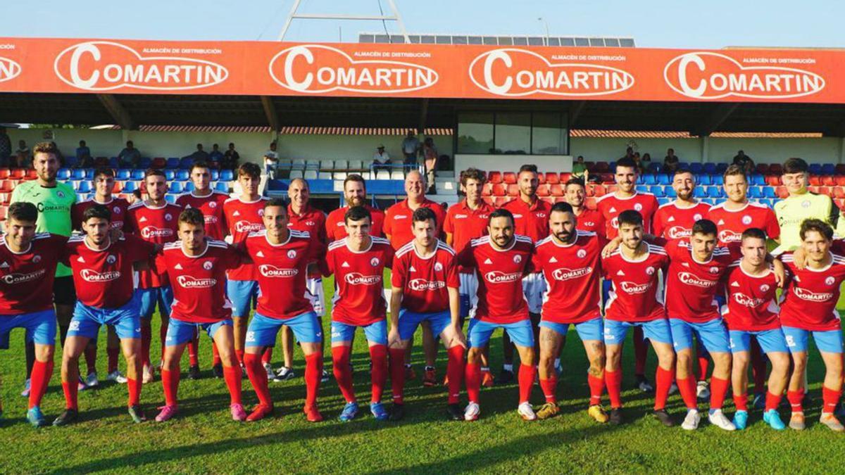 La presentación de la plantilla en el José Arjiz. |  // FDV