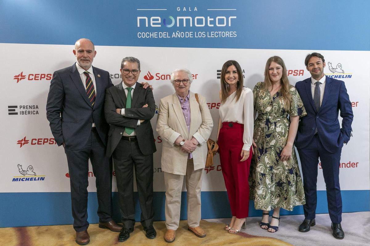 Invitados de sector de la automoción a la Gala Neomotor 2024 Invitados de sector de la automoción a la Gala Neomotor 2024