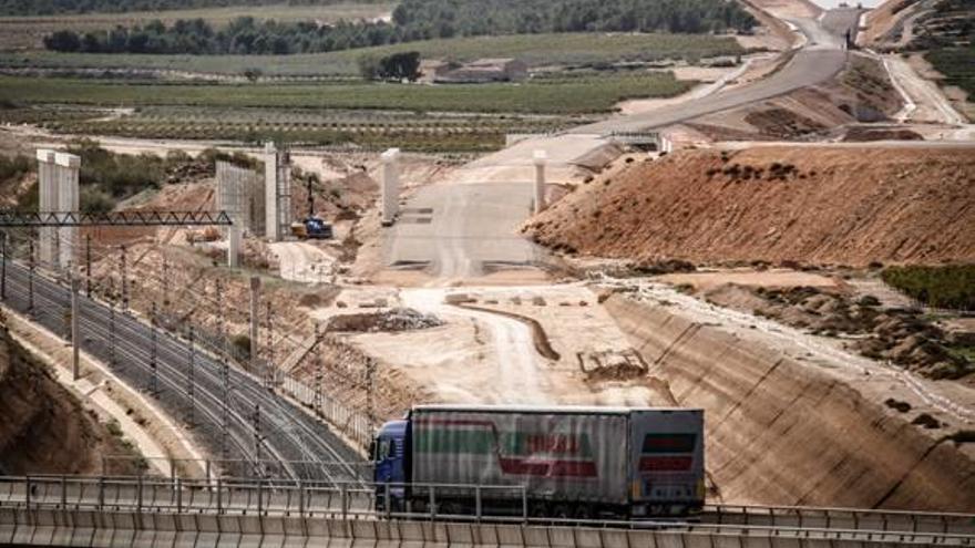 El PSOE denuncia el retraso del nudo de La Encina para el Corredor ferroviario