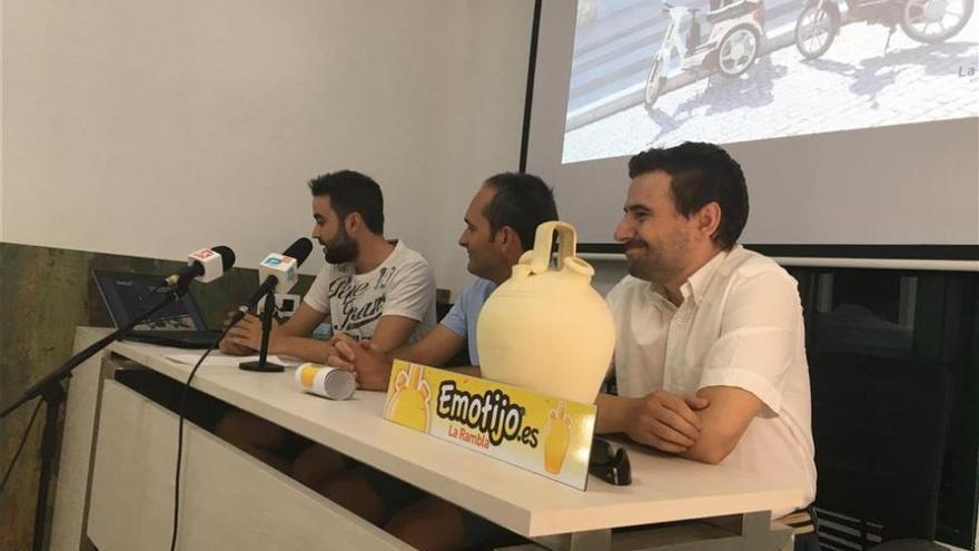 En moto a Santiago para reivindicar el &#039;Emotijo&#039;