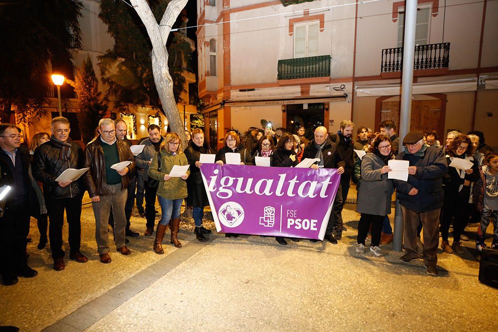 Unas 300 personas se manifiestan en Ibiza y Formentera en apoyo a las feministas andaluzas