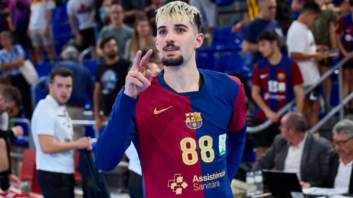 Petar Cikusa renueva hasta 2029