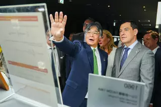 Andalucía y Fujitsu acuerdan crear un laboratorio universitario para aplicar la IA en la sanidad pública